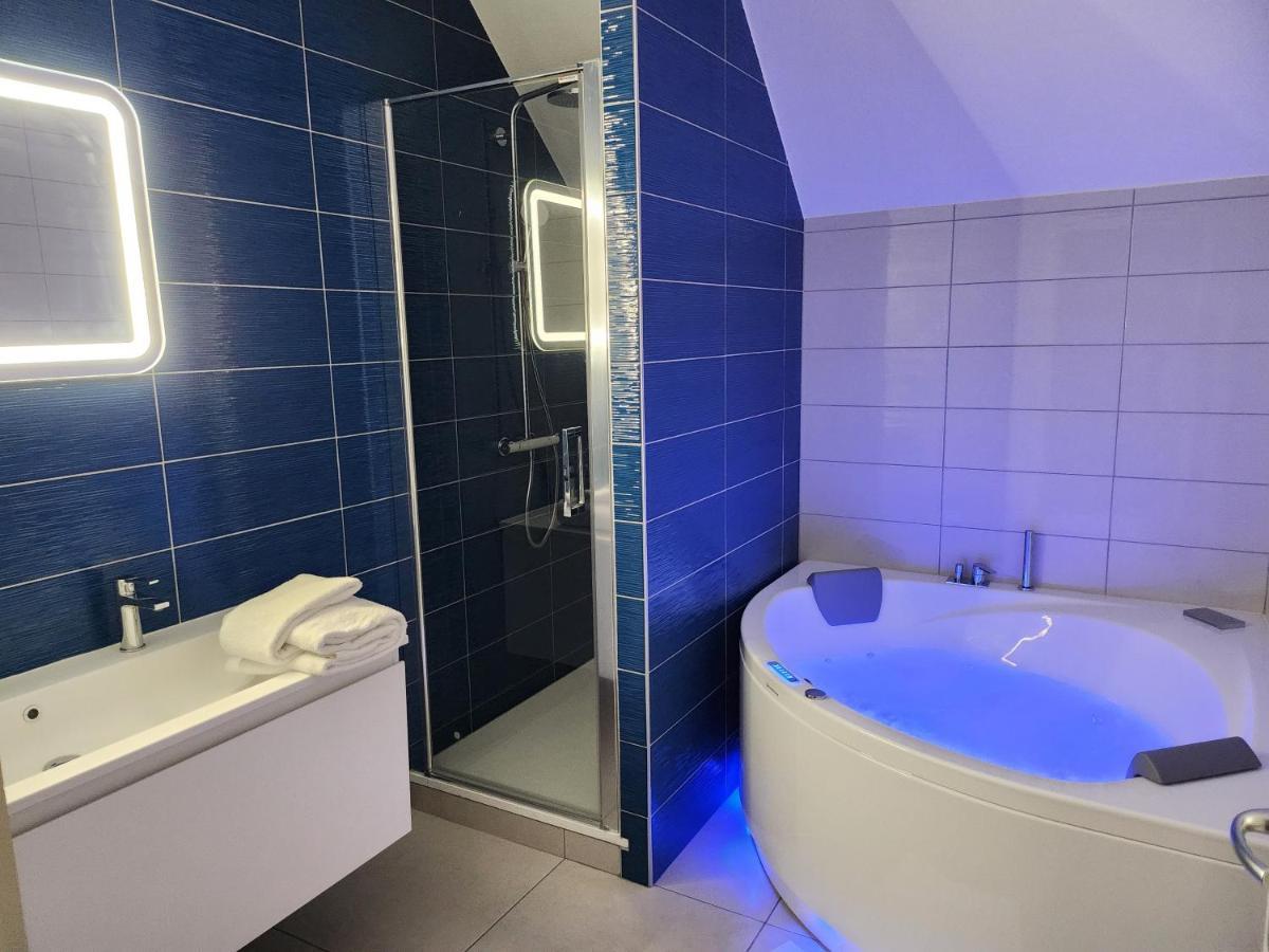 Colmarappart Vauban Avec Spa Eksteriør bilde